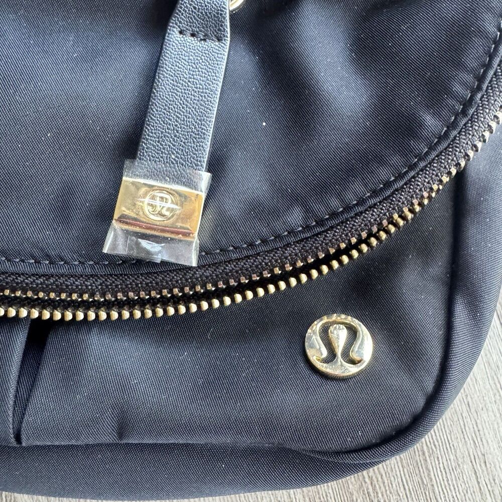 New Lululemon All Night Festival Micro Black Gold Athleisure Crossbody Belt Bag - Picture 2 of 15